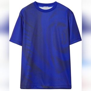 $820 Burberry Floral Blue Graphic T-Shirt, run large (Unisex), P2P 21